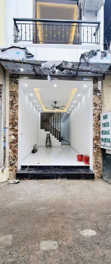 ĐỨC THẮNG-ĐÔNG NGẠC -MẶT PHỐ, Ô TÔ TRÁNH - KINH DOANH - 2 THOÁNG– FULL NỘI THẤT